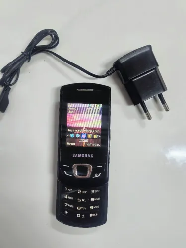 Celular Samsung GT-E2550
