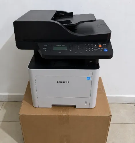 Multifuncional SAMSUNG 4070 em bom estado, tudo funcionando ok