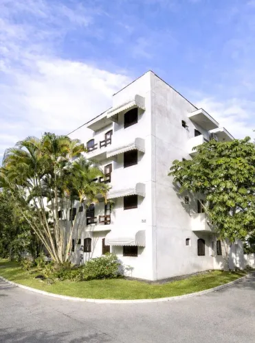 Apartamento à Venda na Praia do Tenório em Ubatuba