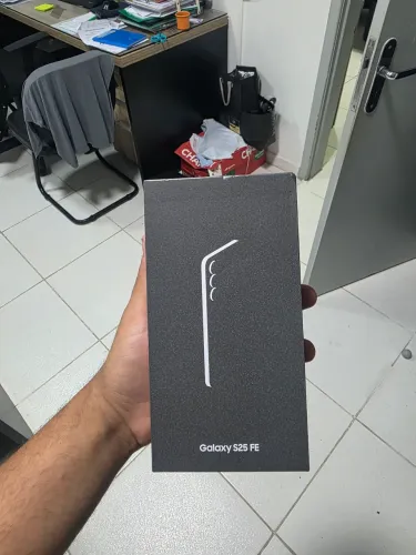 Samsung S25 Fe Lacrado