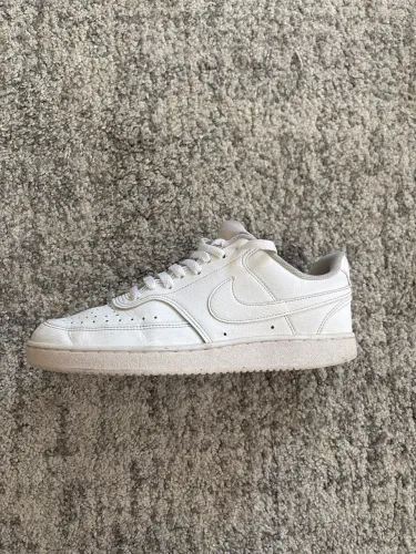 Nike Court vision Low next nature