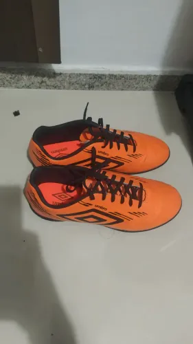 Chuteira umbro society - Tam 42