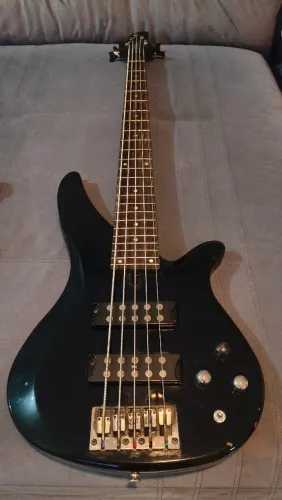 Baixo Yamaha RBX 375 5 Cordas - Usado