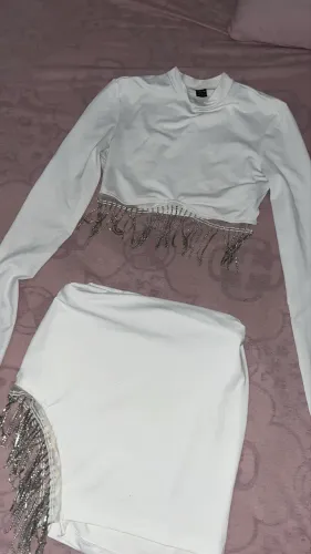 CONJUNTO BRANCO COM STRASS
