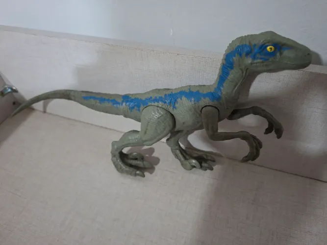 Velociraptor Blue Básica Mattel Jurassic World Fallen Kingdom 2018