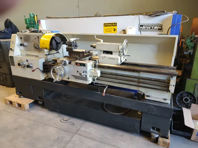 Torno mecânico 500 x 1500