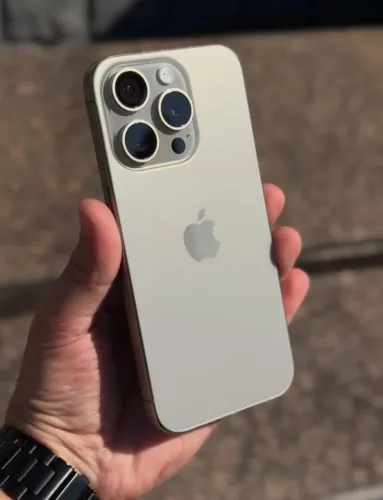 iPhone 15 Pro Titânio Natural 256 GB 6 meses de garantia