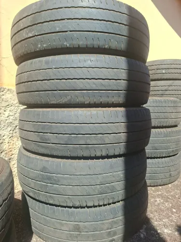PNEUS MICHELIN  SEM DETALHES 