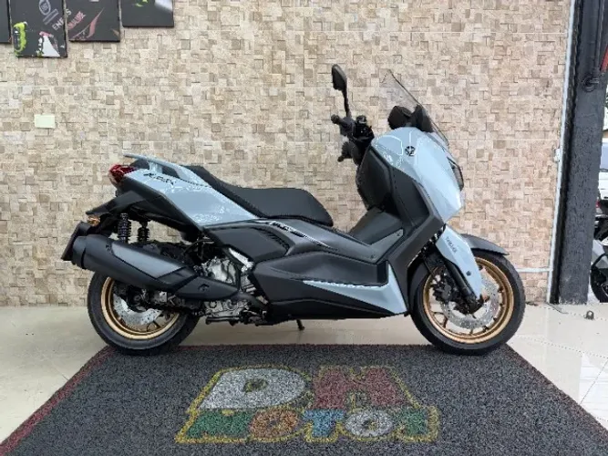 Yamaha XMax 300 CONNECTED 2026