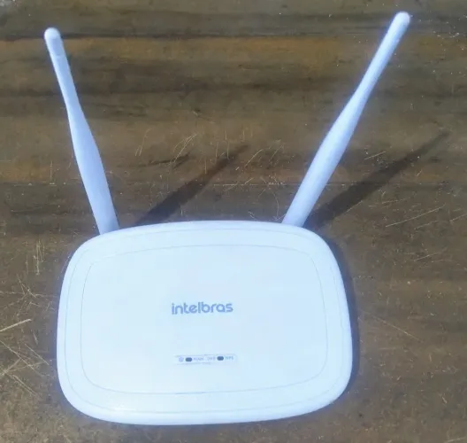 Roteador Intelbras 2 antenas