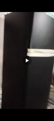 Vende-se duas geladeiras no valor de 300 reais as duas! Está ligando, mas não gela