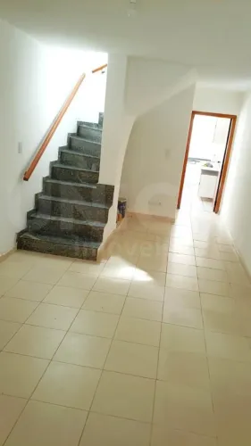 Casa para Locação em São Paulo, Jardim Santo Antoninho, 3 dormitórios, 1 suíte, 4 banheiro