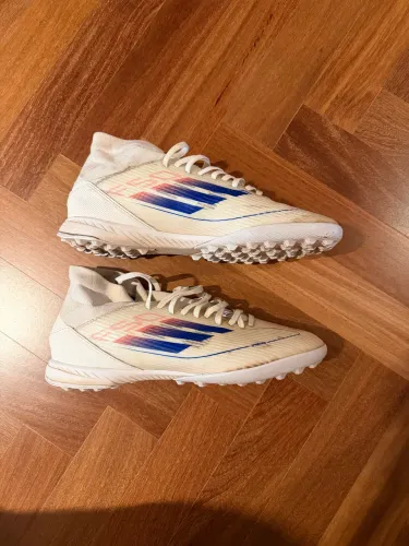Chuteira Adidas F50 TAM-41