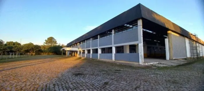 Depósito com área de 6.452,00m² para locação em canoas