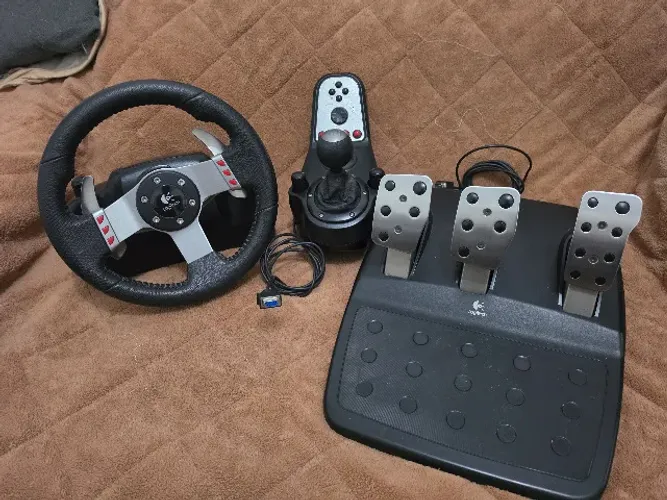 Volante logitech G27 completo