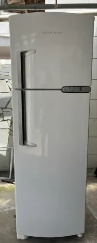 Geladeira Brastemp branca Frost free duplex