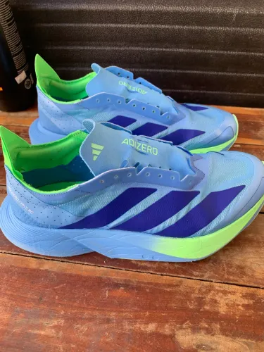 Sapato adidas