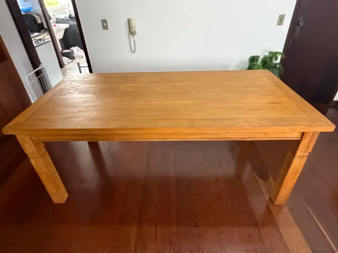 Oportunidade !!! Mesa rústica 