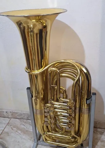 Tuba Amati Kraslice 4/4 - 4 Rotores em Sib.