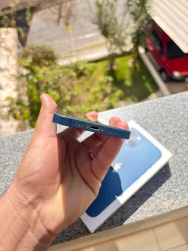 iPhone 13 128GB