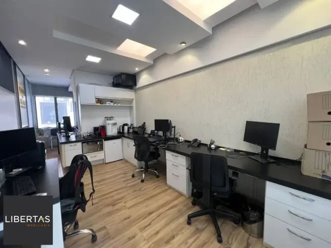 Conjunto Comercial Semi Mobiliado com sacada para VENDA/ALUGUEL Petrópolis - Porto Alegre/