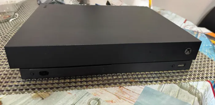 Xbox one X 1Tb