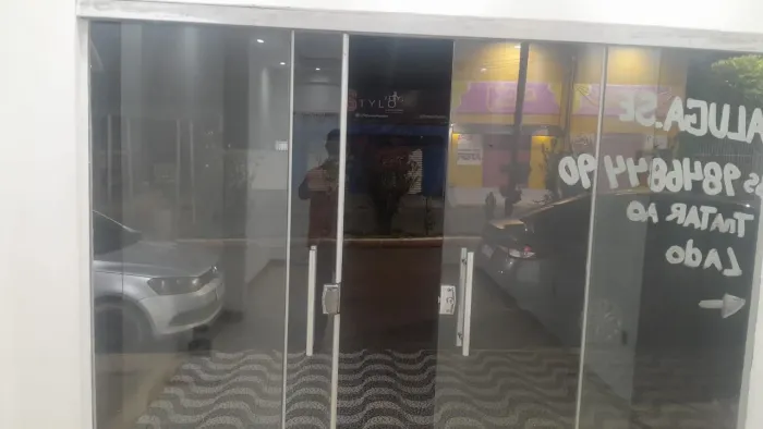 Salão comercial 