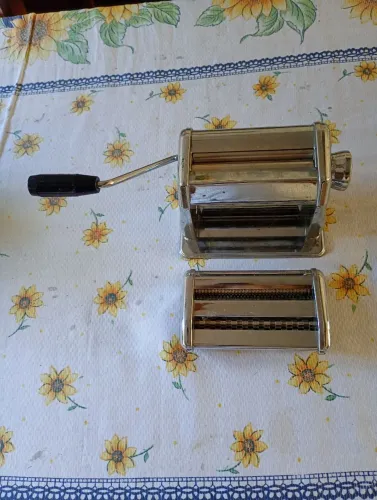 Máquina de macarrão