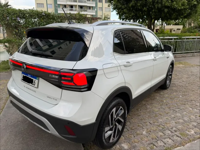 Volkswagen T-Cross Highline 1.4 TSI Flex 16V 5P AUT 2025