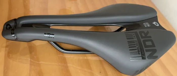 Selim Prologo NDR Tirox Preto 143mm 212 grs