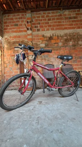 Bicicleta Feminina Em perfeito estado
