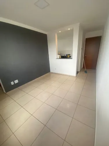 Alugo Apartamento 2/4 Spazio Gran Real (Próximo ao terminal Vila Brasília).
