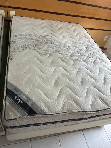 Cama box  casal ortobom + colchão ortobom liberty 