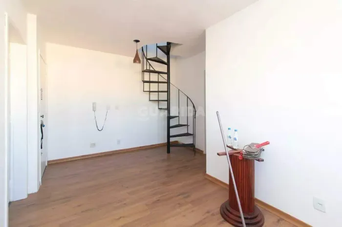 Apartamento no estilo cobertura com 2 dormitórios no bairro Cristal