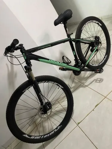 Bicicleta aro 29 highone - Revisada