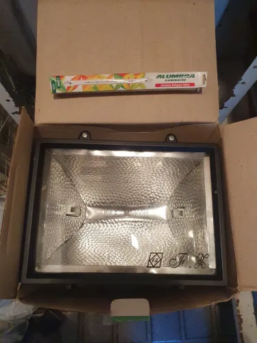 Refletor halógeno 1000w bivolt