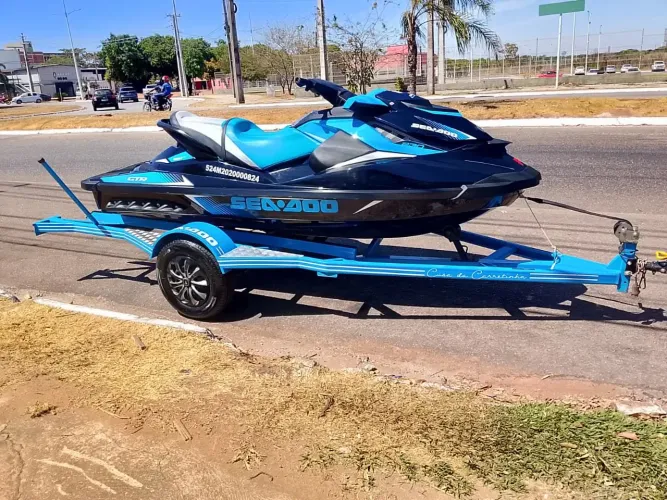 Excelente jetski