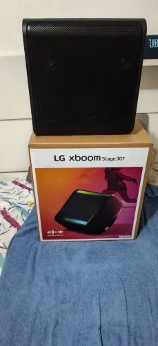 Caixa de som LG Xboom Stage 301