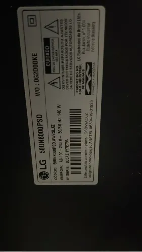 Tv com tela quebrada 