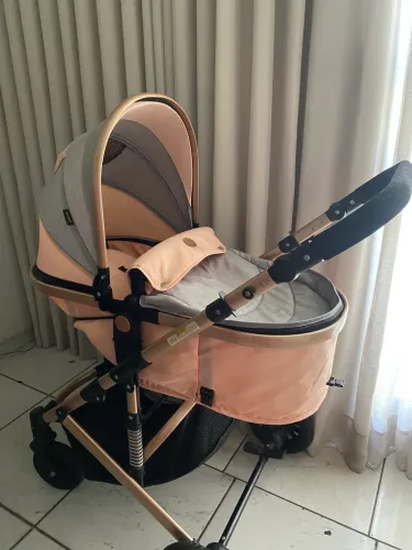 Carrinho de bebê europeu 
