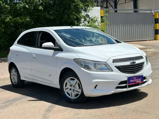 Chevrolet Onix Hatch LS 1.0 8V Flex Power Mec. 4P 2016