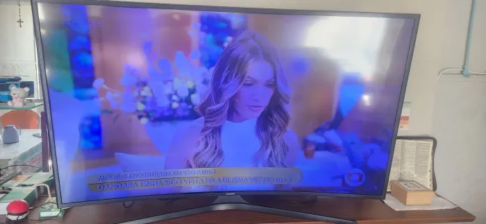 Tv sansung 4k smart tela curva