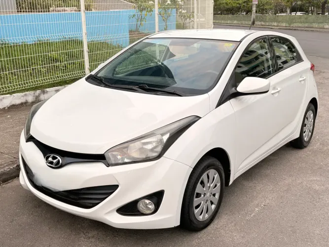 Hyundai HB20 C.style/c.plus 1.6 Flex 16V Aut. 2015