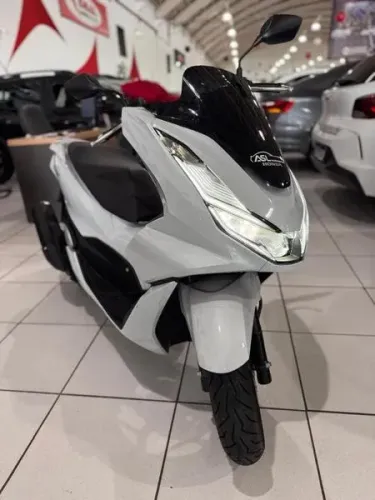 Honda PCX 160 2025