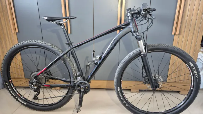Mountain bike Groove riff 50, tamanho 17.