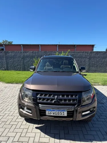 Mitsubishi Pajero HPE Full 3.2 4X4 T.i.dies. 5P AUT 2018