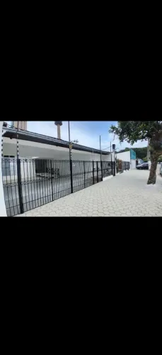 Imóvel Comercial Térreo - 300m2, 2 salões, 04 gabinetes, 3 banheiros - Tv Piraja - Marco