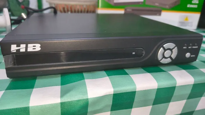 DVR HB com 3 Câmeras de segurança + Fonte.