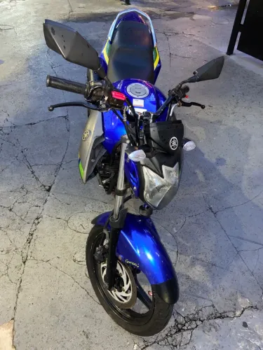 Vendo fazer 250 blueflex 2017
