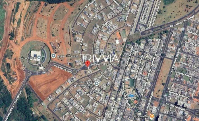 Lote à venda no Alphaville  próximo à portaria e pronto para construir